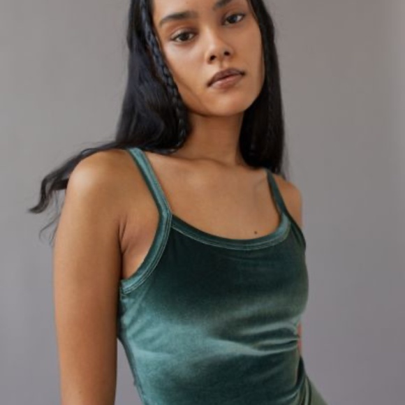 Beyond Yoga Velvet Workout Set - Picture 4 of 5